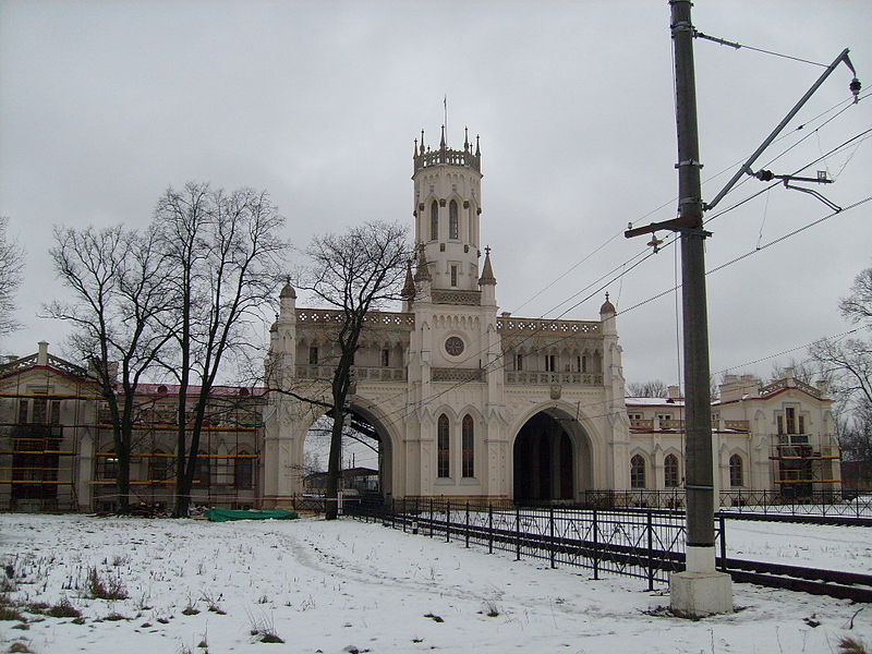 Работа в новом петергофе. Петергоф пожарная станция.